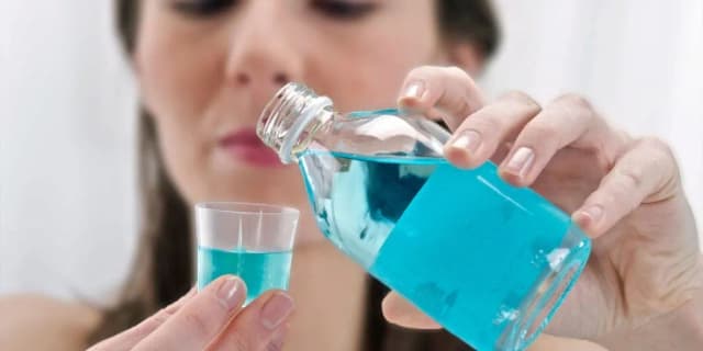 Co na ropę w dziąśle – domowe sposoby i skuteczne leczenie ropnia Co na ropę w dziąśle – domowe sposoby i skuteczne leczenie ropnia